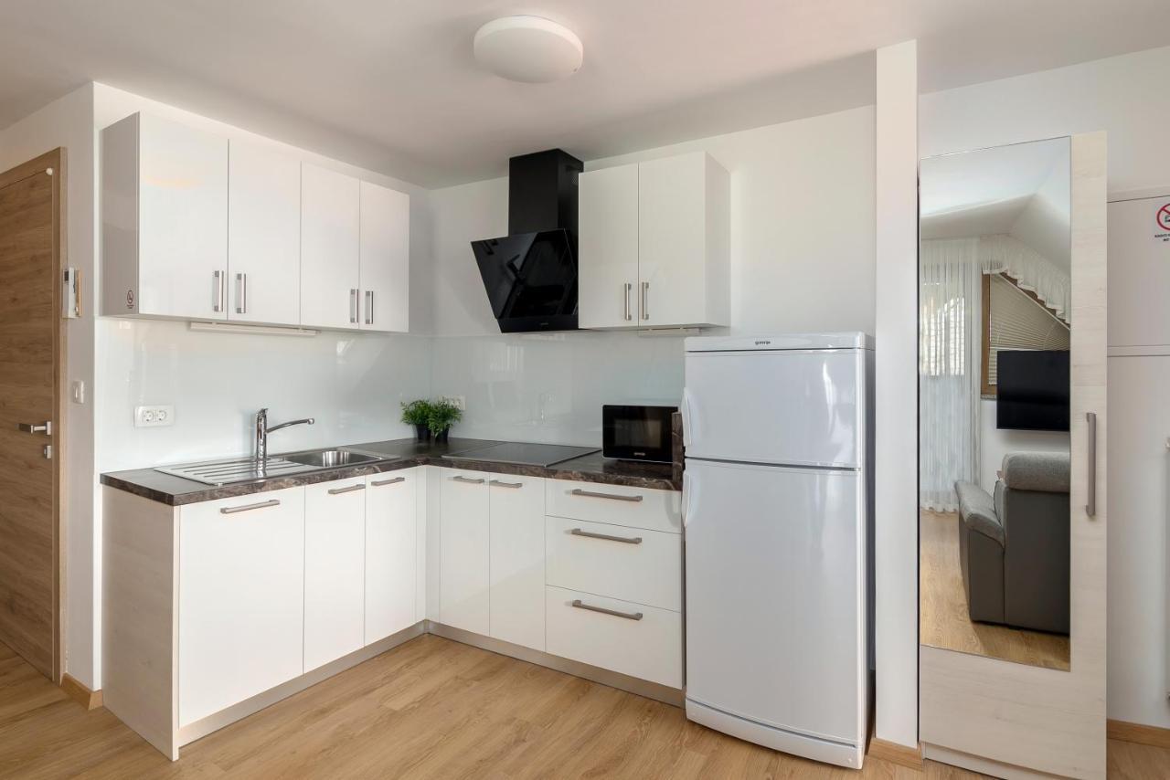 Vila Vita Apartments Краньска Гора Экстерьер фото